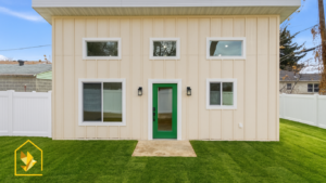 646 sq ft